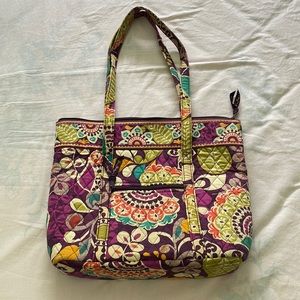 Vera Tote Bag